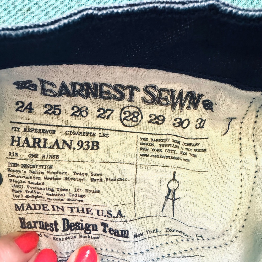 NWOT EARNEST SEWN Cigarette Leg HARLAN.93B Women’s Dark Blue Wash  Jeans Size 28 - Picture 4 of 8